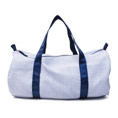 China Fashion New Solid Color Lightweight Overnight Sports Cute Cotton Seersucker Outdoor Travel Weekender Duffel Bag for sale