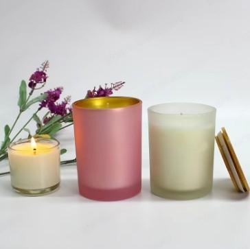 China Popular Frosted White Glass Candle Jar With Wooden Lid Customized Glass Candle Vessels For New Year for sale