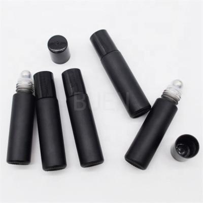 China Deckel der Leck-Beweis-Rollen-Parfümflasche-5ml Matte Black With Metal Ball zu verkaufen