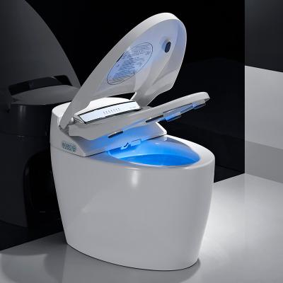 China Automatic Operation Design Wc Smart Electric Toilet Siphon One-Piece Spray Flush Automatic Smart Toilet for sale