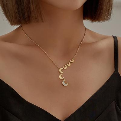 China TRENDY INS Stainless Steel Necklace Gold Plated Link Chain Moon Charm Pendant Necklace For Women for sale