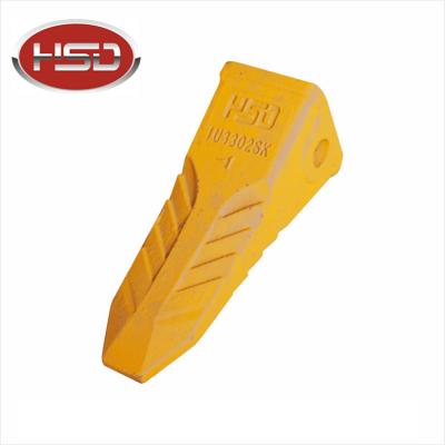 China Mini Teeth Excavator E200B TIP Excavator Bucket Teeth 1U3352 / 1U3352RC / 1U3302 Fishing Style 1U3302SK for sale