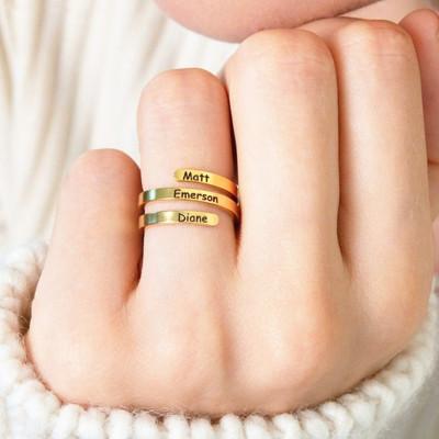 China New FASHIONABLE Adjustable Custom 3 Name Rings Personalized Jewelry Stainless Steel Custom Three Names Gold Ring for sale