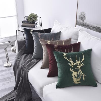 China Savvydeco Gold Applique Velvet Pillow Cover RTS Sustainable Cushion Cover Set Of 5 For Couch Decor Supplier for sale