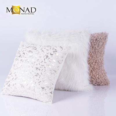 China Elegant Soft Throw Gold Stamping Faux Fur Cushion Cover Eco - Friendly For Sofa for sale