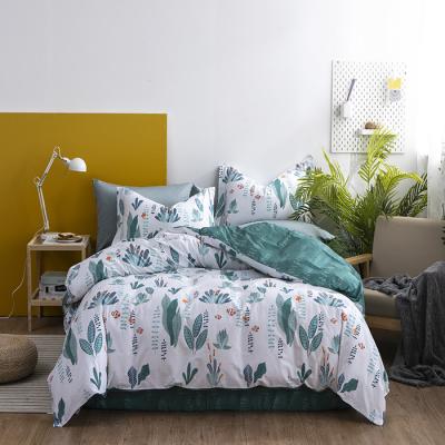 China Latest Portable Intuitive Design Tropical Leaves Printed Green Sheets Comforter Queen Bedding Set Duvet Cover Pillow Case for sale