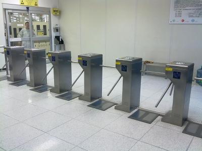 China Anti Trailing ESD Turnstile Entry Systems Tripod Barrier Gate For Business Building for sale