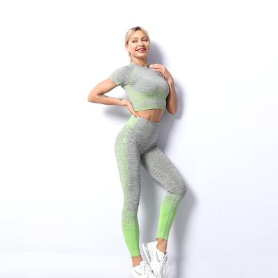 China High Quality Breathable Yoga Women's Equipment Grown T-Shirt 2 Pieces And Long Set Fitness Sportswear for sale