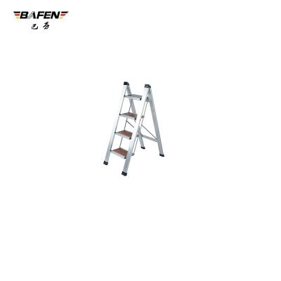 China Collapsible Ladders EN131 Aluminum Folding Step Ladder With Wooden Step No Handle for sale