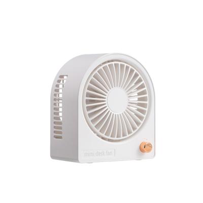 China Hot Sales Adjustable Battery Air Circulation Amazon Fan USB Rechargeable Desk Table Mini Portable Fan for sale