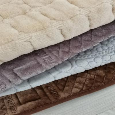 China Wholesale Super Warm And Soft Jacquard Fleece Sofa Cover And Sofa Cushion And Sofa Quilt for sale