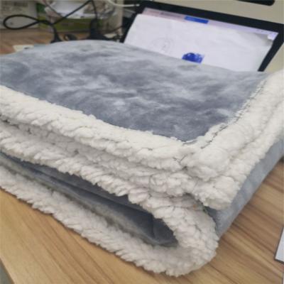 China Factory wholesale supply anti dust mite cheap but good quality polyester flannel custom dye fleece and thick sherpa blanket for sale