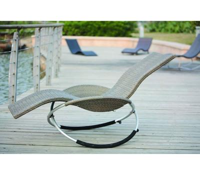 China UV Resistance Modern Outdoor Aluminum Dubai Hotel Rattan Pool Beach Lounge Chair for sale