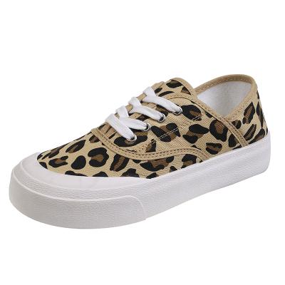 China Around 2022 hot sale wholesale bulk fashion wear-resistant leopard pattern lace up casual shoes cheap canvas shoe for sale