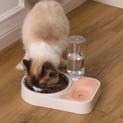 China Dog Water Dispenser Cat Anti-Slip Non-wet Mouth Drinking Stocked Pet Bowl Feeder With 500ml Bottle for sale