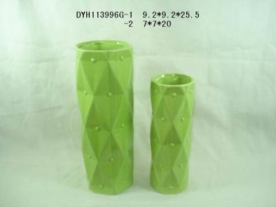 China Green Tall Ceramic Flower Vase Thin And Round , Glaze Shining Finish 9.2 X 9.2 X 25 Cm for sale