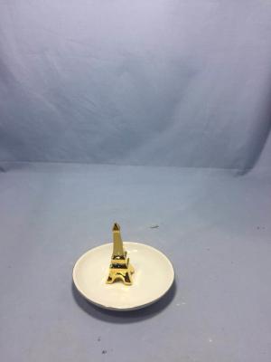 China Placa del tenedor de la joyería de la porcelana de la torre Eiffel con la línea real del oro para el pequeño regalo en venta