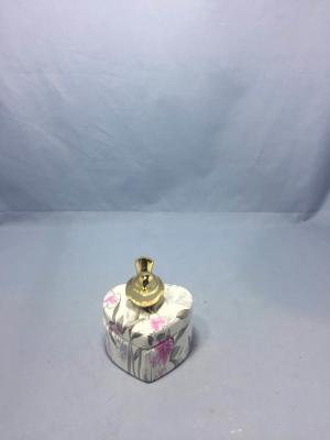 China Caja de plata de la forma del corazón de la baratija de la joyería del anillo y del collar de la porcelana del búho en venta