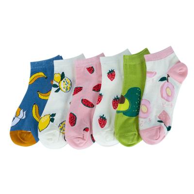 China 2022 Wholesale Fashionable Ladies Socks Fruit Pattern Cotton Bouncy Custom Cute Socks for sale