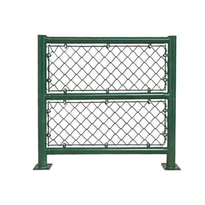 China Grid Structure Is Concise Tennis Courts Chain Link Fence Court Fence With Posts Spike Galvanized Steel for sale