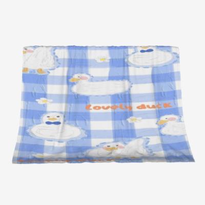 China Single Hot Selling High Quality 100% Pure Cotton Throw Blanket Soft Breathable Kids Baby Throw Blanket for sale