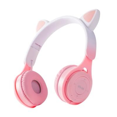 China Y08 Wireless Glow Change Cat Earphone Factory Price Stereo Bass Children's Game Mobile Phone Headset Gaming Headset for sale