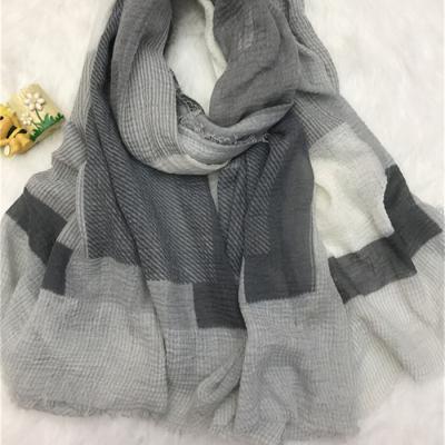 China Wholesale Soft Touch Feeling Designed Printed Women's Scarf Shawl Muslim Scarf Pakistan Accepted OEM & ODM for sale