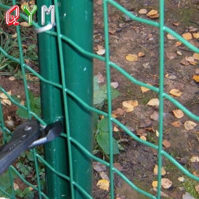 China Easily Assembled Euro Holland Wire Mesh Welded Dutch Panel Fence for sale