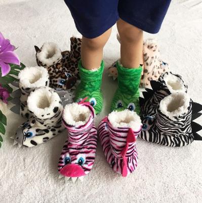 China Wholesale Chinese Thermal Bedroom Thermal Comfortable Home Indoor Cute Furry Children's Slippers for sale