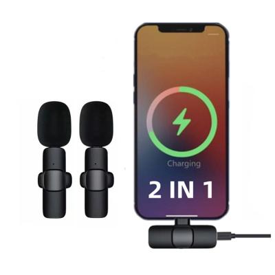 China Lavalier Microphone 2 IN 1 Mini Mic Wireless Lavalier Audio Visual Noise Reduction Rechargeable Portable Microphone For iPhone Android Live Broadcast for sale