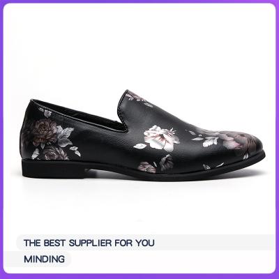 China Plus Size Round Men's Point Toe Leather Shoes Trendy Slip On Stylish Shoes Drivin' Loafers Fashion Men's Daily Luxury Shoes Black for sale