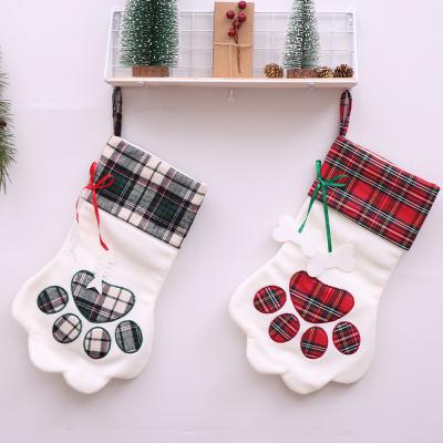 China New Durable Christmas Decorations Christmas Stocking Fishbone Cat Claw Claws Creative Candy Bag Pet Christmas Stockings for sale