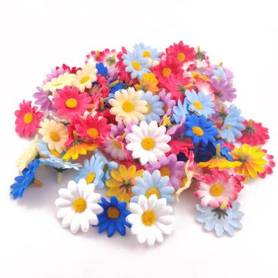 China Natural Contact Manufacturers Supply Artificial Silk Daisy Flowers Decoration 100pcs for Weddings for sale