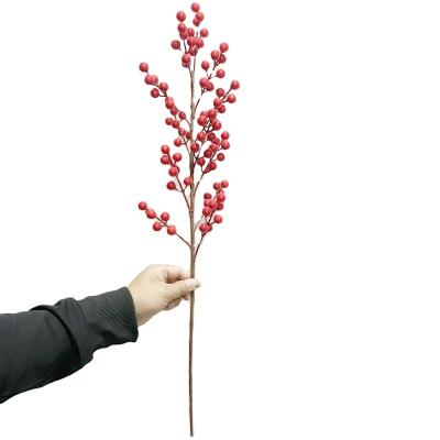 China Touch Natural Cheap Price Artificial Red Holly Berries Picks 12 Stems Branch Christmas Berry For Christmas Tree Decoration for sale