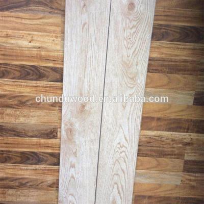 China Pergo Red Oak Laminate Scuff Resistance Scuff Special Waterproof Flooring Set for sale