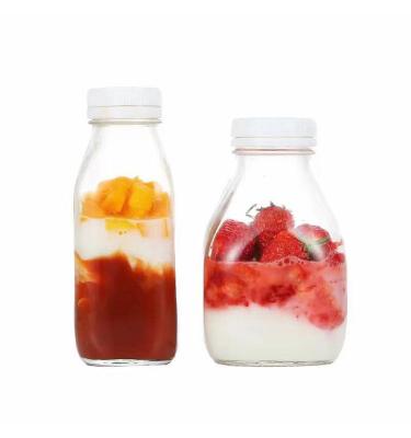 China Square 500ml Glass Juice And Milk Tea Beverage Empty Bottles Wholesale Coffee Fruit And Vegetable Beverage for sale