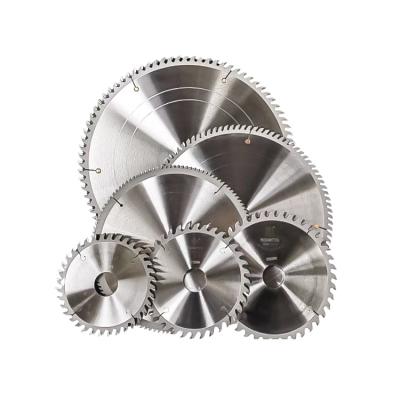 China Long Working CTT Circular Carbide Metal Saw Blade Panel Aluminum Hot Pressed Segmented Cutting Saw Blade for sale