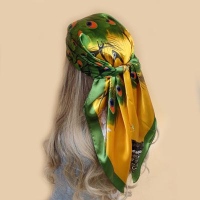 China 2022 New Style Luxury Beach Winter Scarf Factory Printing 90X90CM Silk Scarf Factory Wholesale Popular Sunscreen Square Shawls for sale