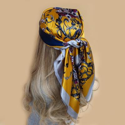 China New Style Beach Sunscreen Scarf Square Scarf Shawls 2022 Winter Popular Factory Wholesale Popular Silk Print 90X90CM Headcloth for sale