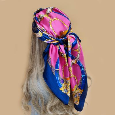 China 90X90CM Popular Headcloth 2022 Sunscreen Square Luxury Shawls Fashion Printing Beach Popular Designer Silk Scarf Wholesale Kerchief Factory for sale