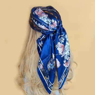 China Luxury designer Kerchief Factory Fashion 90X90CM Headcloth 2022 popular print wholesale popular silk scarf beach sunscreen square shawls for sale