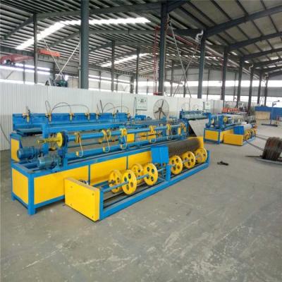 China Diamond Weaving Wire Mesh Galvanized Single Wire Chain Link Fence Machine Made In China for sale