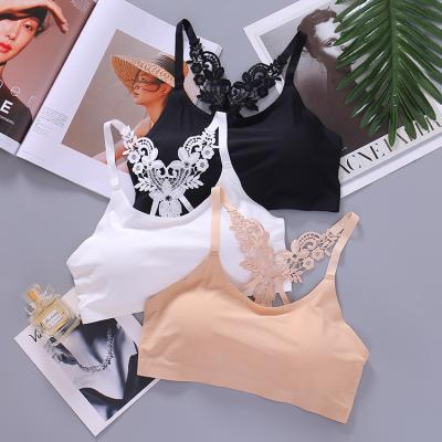 China Viable Stylish Breathable Lace Wrapped Chest Vest Student Girl Anti-lighting Underwear No Steel Bottom Soft Tube Camisole Top Vest for sale