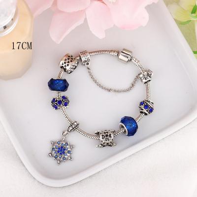 China Romantic Blue Star Diamond Snowflake Glass Beaded Bracelet for sale