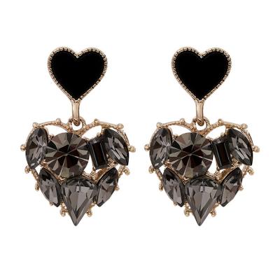 China Black rhinestone love earrings good quality prices elegant women high quality simple jewelry earrings for sale