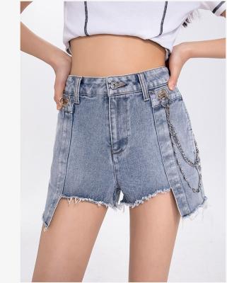 China Anti-wrinkle 2023 HOT SALES Fashion Metal Chains Fringed Denim Edge Washed Shorts for sale