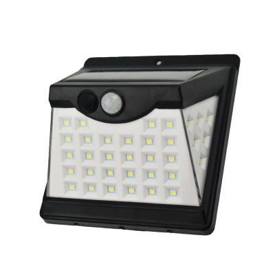 China Garden Wall Solar Power 10W 20W LED Outdoor Lighting Light for sale