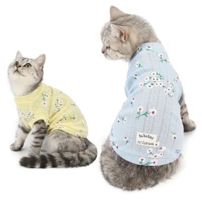 China Daisy Design Good Quality Cat Viable Clothes Pattern Small Cat Clothes Cool Summer Cat Clothes Yellow for sale