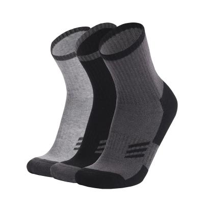 China 2021 Extra Warm Half Crew Merino Wool Sporty Technical Walking Socks With Optimal Fit And Comfort for sale