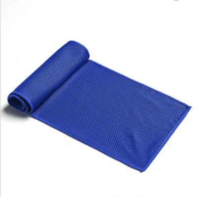 China Sports Fitness Sports Custom Polyestert Cooling Towel Blue Green And Red Cooling Towel for sale